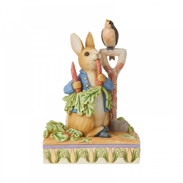hc-6008743a Jim Shore, Jim Shore Beatrix Potter, Jim Shore Peter Rabbit, Jim Shore Peter Hase, 6008743, Peter Rabbit, Peter Hase, Then he ate some radishes, Peter Hase mit Karotten