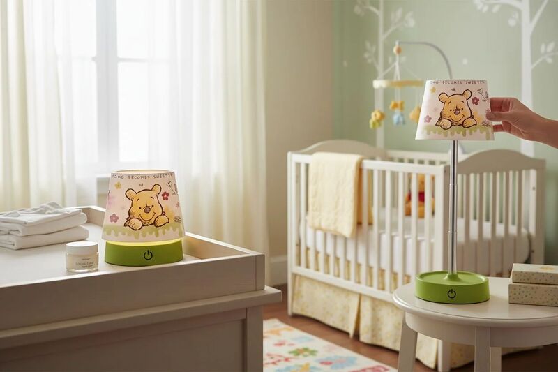 Disney LED-Tischleuchte Winnie Puuh - Winnie Pooh grün, höhenverstellbar 183018 - Disney Nachttischlampe - Disney Lampe