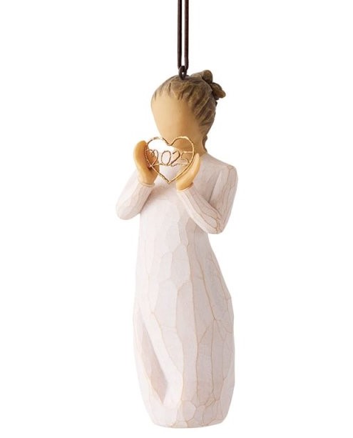 2025 - Jahresornament 2025 - Memories Close To Your Heart / Willow Tree by Susan Lordi Demdaco 28309 2025 - Jahresornament 2025 - Memories Close To Your Heart / Willow Tree by Susan Lordi Demdaco 28309