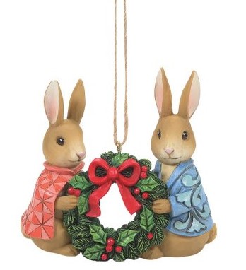 6010690a Beatrix Potter by Jim Shore, Beatrix Potter, Peter Rabbit, Peter Hase, Peter Rabbit with Flopsy Holding Wreath, 6010690, Peter Hase und Flopsy mit Weihnachtskranz Weihnachtsanhänger, Jim Shore Beatrix Potter, Jim Shore Peter Rabbit